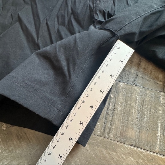 Eddie Bauer Summer Trail Shorts Black UPF 30+ Size 14 NWT Nylon Spandex Cargo - Picture 10 of 11